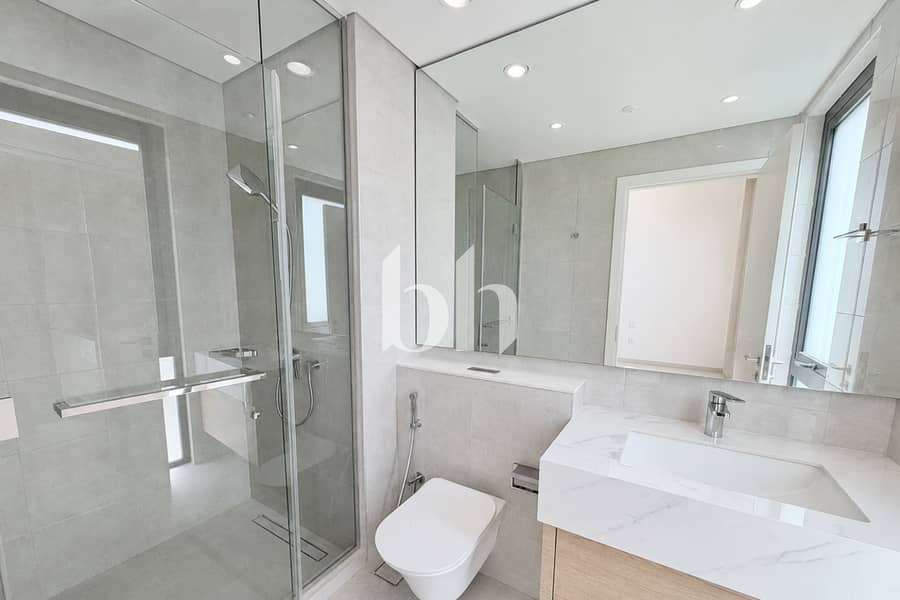 5 images image img