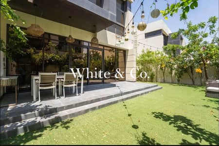 3 Bedroom Townhouse for Sale in DAMAC Hills, Dubai - VOT THL Layout | Close to Park | VASTU 3 Bedroom Townhouse for Sale in DAMAC Hills, Dubai - VOT THL Layout | Close to Park | VASTU