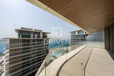 2 Bedroom Flat for Rent in Palm Jumeirah, Dubai - Luxury Living | High Floor | Sea View | Brand New