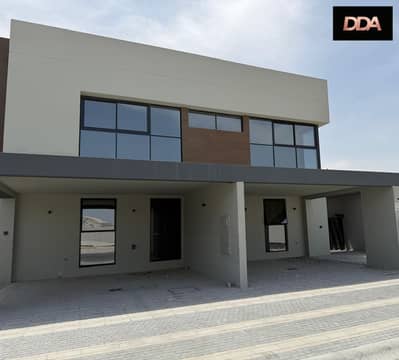 3 Camere Townhouse in Affitto a Dubailand, Dubai - WhatsApp Image 2026-06-25 at 2.46. 38 PM. jpeg