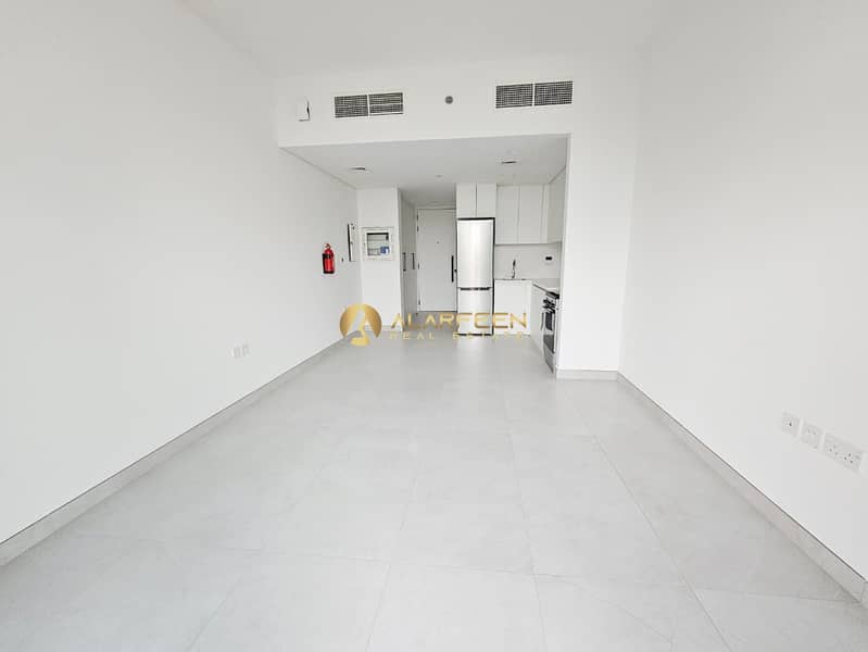 Studio Apartment | Cubix Residences JVC | Balcony & City View - Image 1