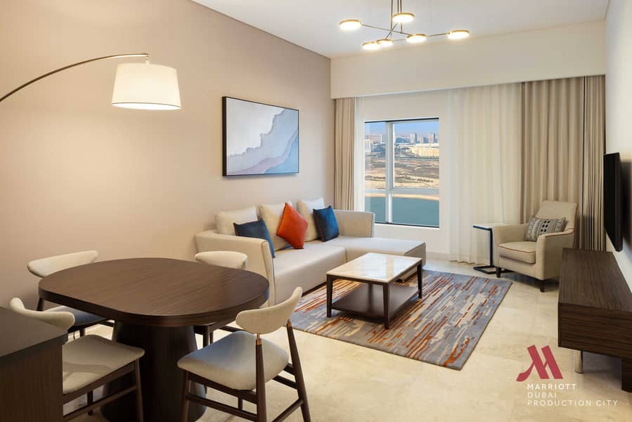 3 DXBPR_1Bed Lake_002. jpg