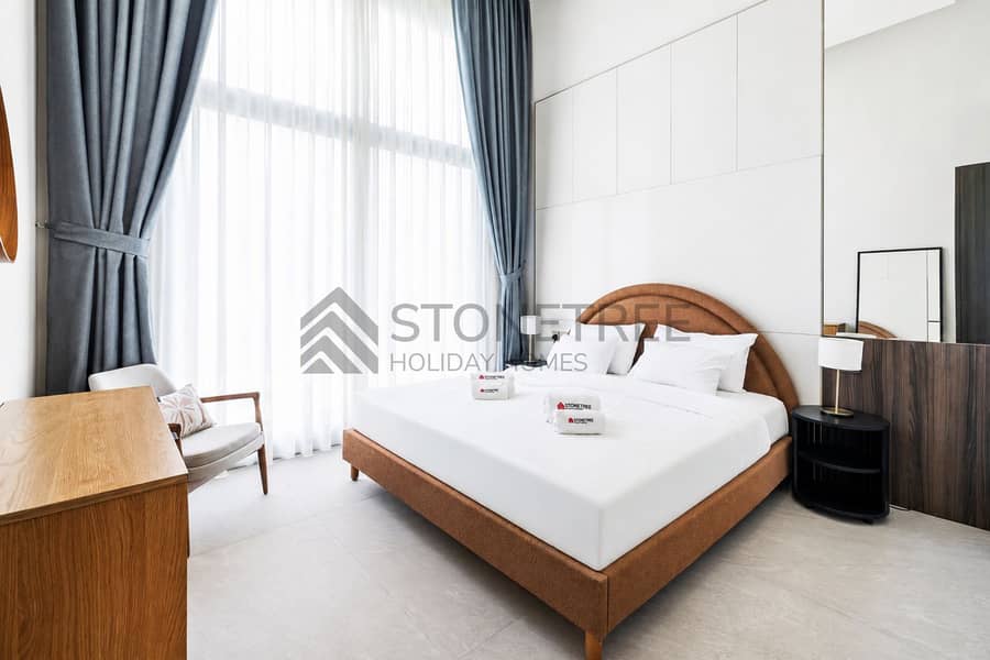 Big 2BR Penthouse | Private lift and terrace | Flexible Cancellation Terms - Image 2