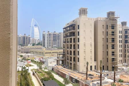 1 Slaapkamer Appartement te Huur in Umm Suqeim, Dubai - Appartement in Umm Suqeim，Madinat Jumeirah Living，Asayel，Asayel Building 3, 1 slaapkamer, 120000 AED - 15609930