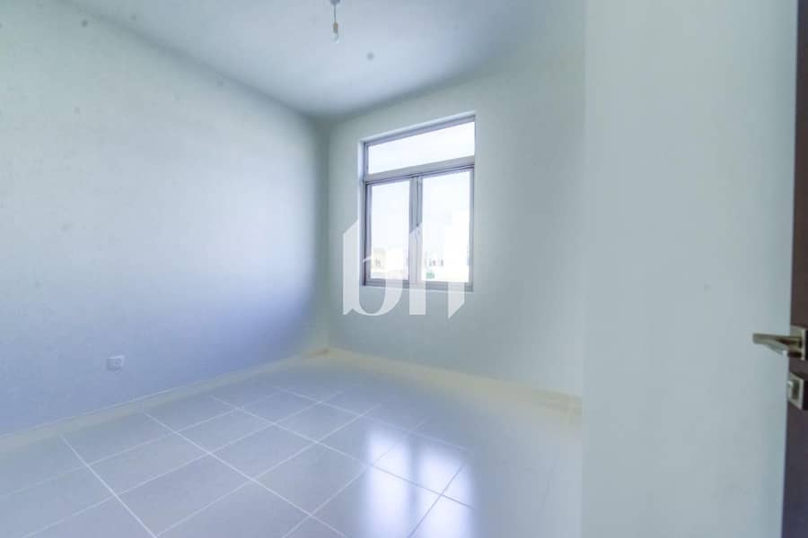12 images image img