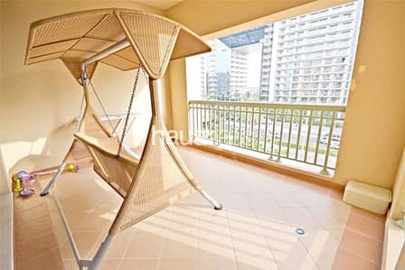 Stunning Large Apartment | Close to the Beach Stunning Large Apartment | Close to the Beach