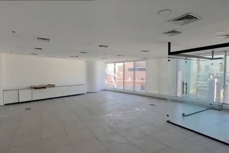 Office zum zur Miete in Barsha Heights (Tecom), Dubai - Büro in Barsha Heights (Tecom)，I-Rise Tower, 250000 AED - 15610316
