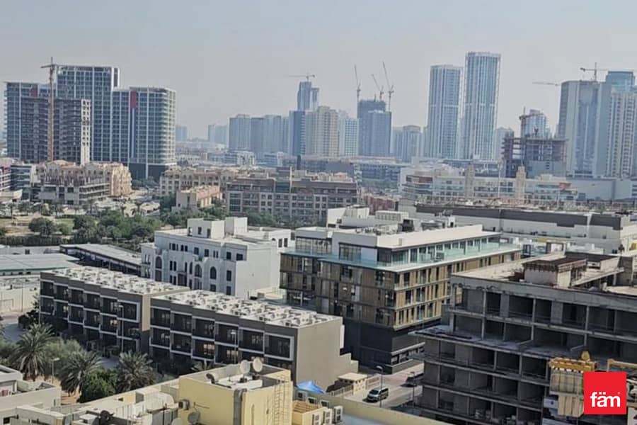 Apartamento en Jumeirah Village Circle (JVC),JVC District 10,Binghatti Lavender, 60000 AED - 15610581 Apartamento en Jumeirah Village Circle (JVC),JVC District 10,Binghatti Lavender, 60000 AED - 15610581