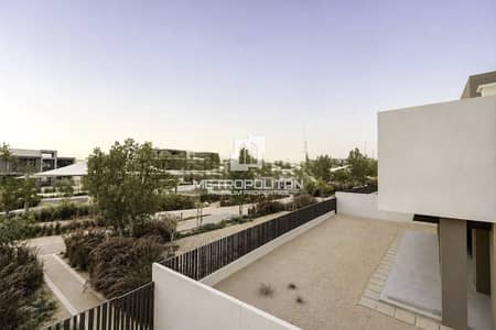 4 Bedroom Villa for Rent in Jebel Ali, Dubai - Higher - Elevation | Marina view | Unique layout 4 Bedroom Villa for Rent in Jebel Ali, Dubai - Higher - Elevation | Marina view | Unique layout