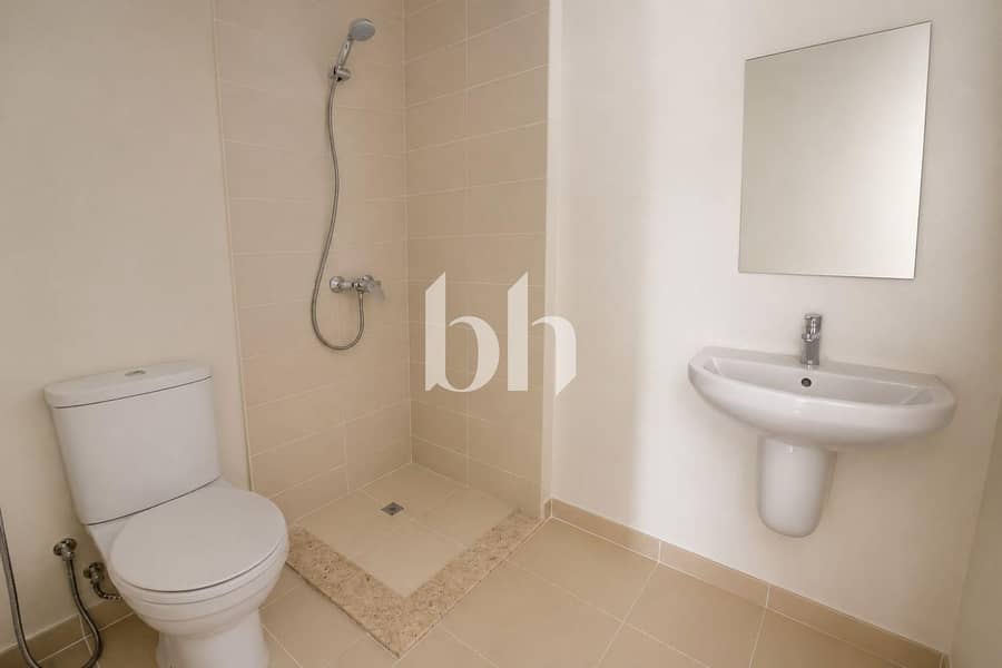 8 images image img