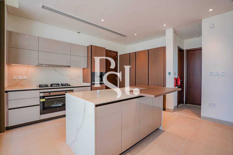12 25389-VI20765-nad. al. dhabi-villa-5brm-Al-Jubail-Island-abu-dhabi-21. jpg