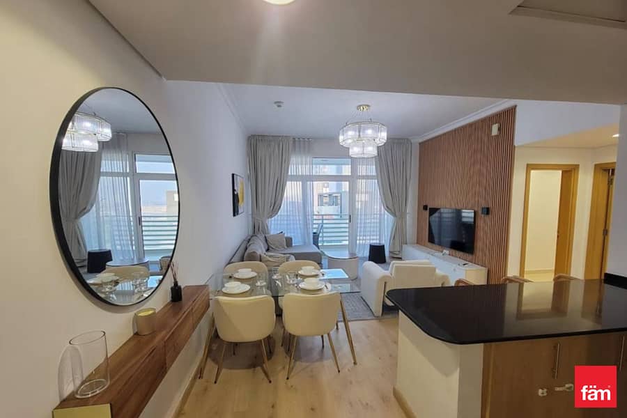 Furnished Apt | Partial canal view | vacant soon Furnished Apt | Partial canal view | vacant soon