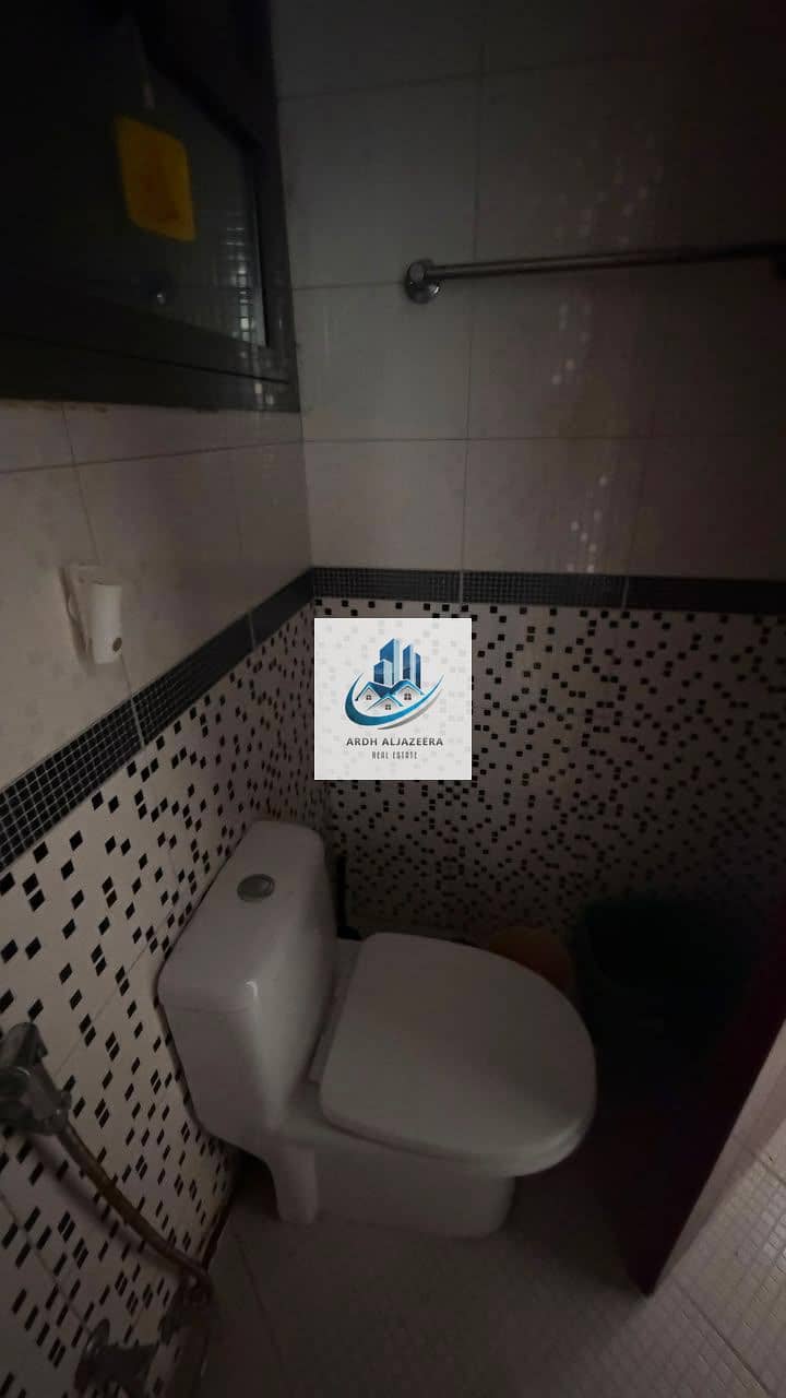 8 1000212992. jpg