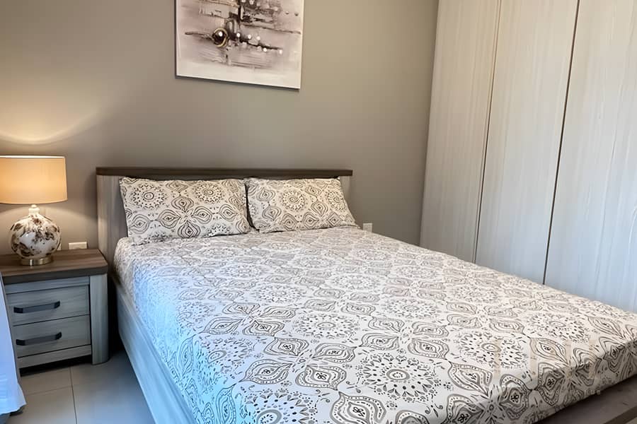 4 image_3