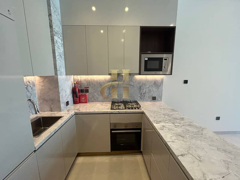 Premium Quality | Brand New | High Ceiling - Image 2