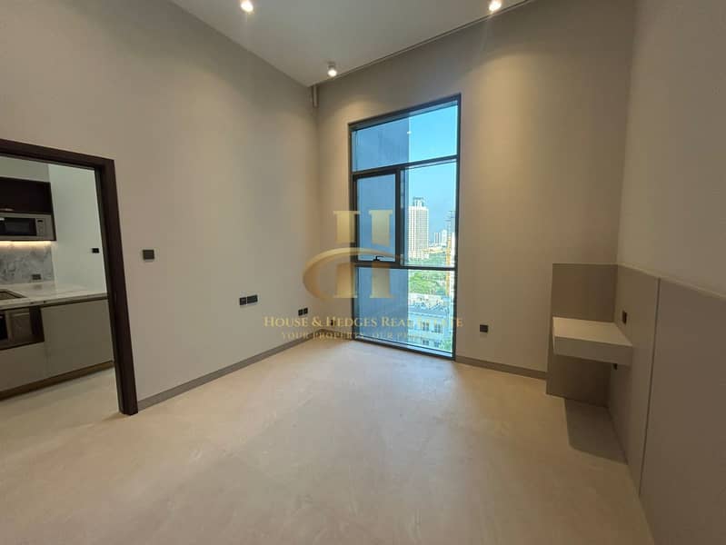 Premium Quality | Brand New | High Ceiling - Image 13