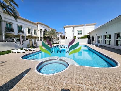 5 Schlafzimmer Villa zum zur Miete in Al Barsha, Dubai - 20250203_114356. jpg