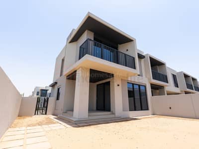 4 habitaciones Townhouse para en Alquiler en Jebel Ali Village, Dubai - Casa adosada en Jebel Ali Village,Jebel Ali Village Villas, 4 dormitorios, 330000 AED - 15570760 4 habitaciones Townhouse para en Alquiler en Jebel Ali Village, Dubai - Casa adosada en Jebel Ali Village,Jebel Ali Village Villas, 4 dormitorios, 330000 AED - 15570760