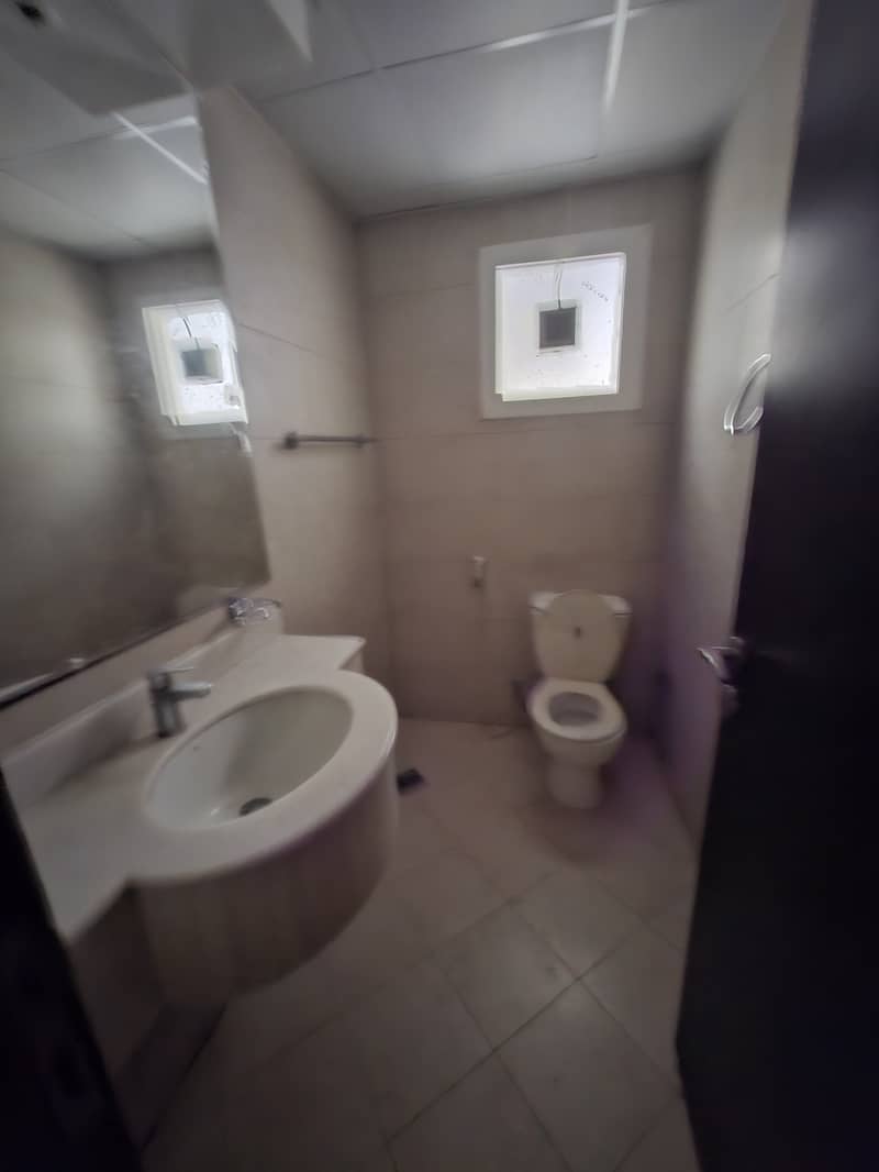 13 1000029563. jpg