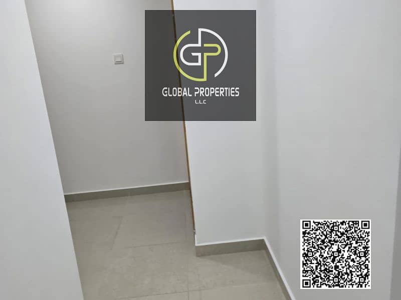 4 New QR - 10. png