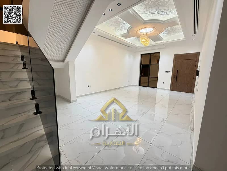 5 835360108-1066x800. webp