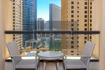 2 habitaciones Hotel Apartment para en Alquiler en Jumeirah Beach Residence (JBR), Dubai - Courtyard View Balcony. jpg 2 habitaciones Hotel Apartment para en Alquiler en Jumeirah Beach Residence (JBR), Dubai - Courtyard View Balcony. jpg