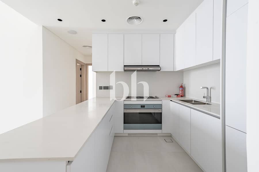 4 NOL 01896 HDR