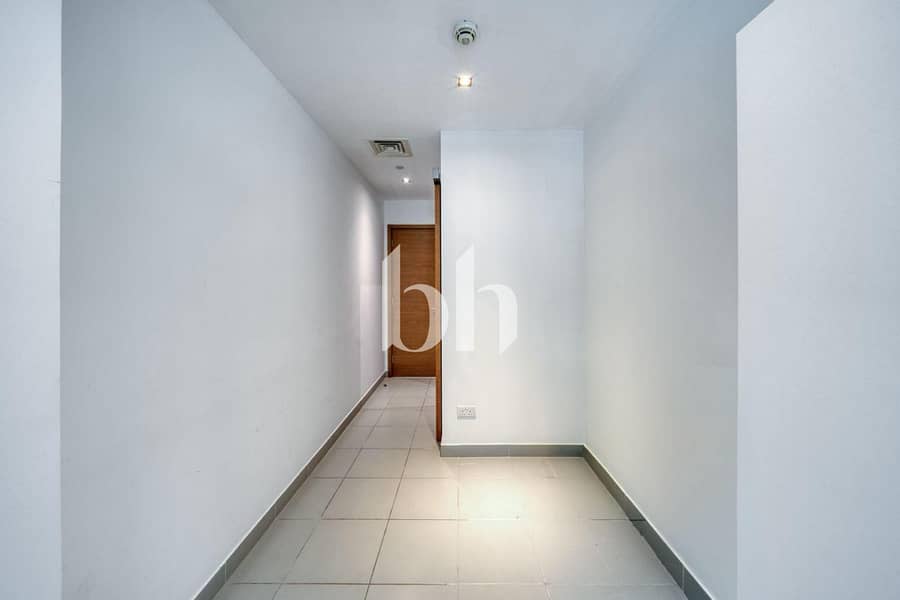 17 images image img