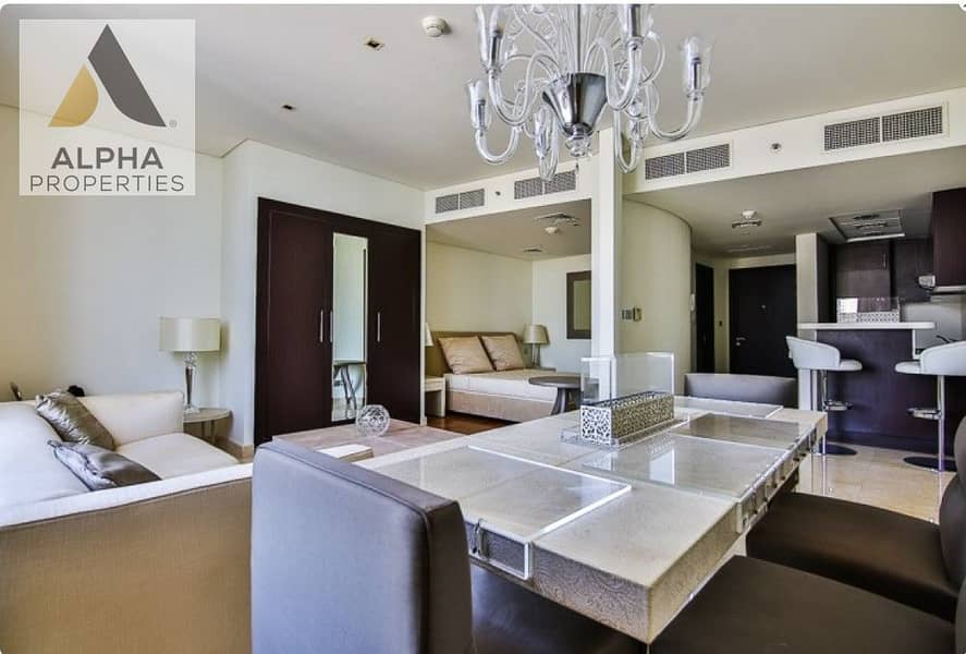 15 Sala and bed. jpg