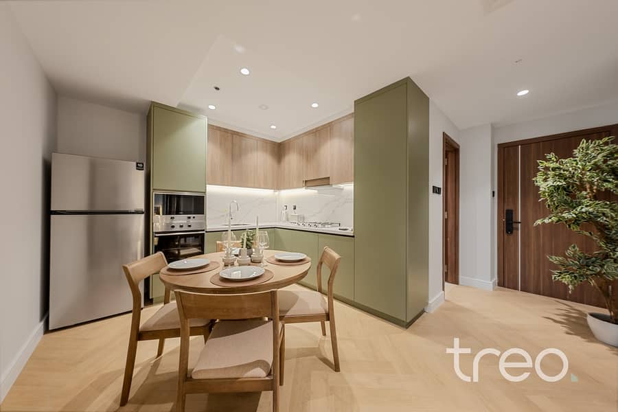 3 Kitchen 2. jpg