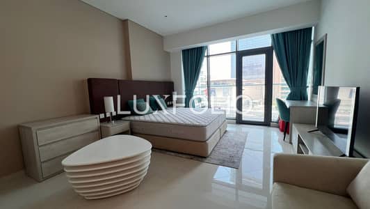Studio for Rent in Palm Jumeirah, Dubai - Sought After Unit | Modern Furnished | Rooftop Pool