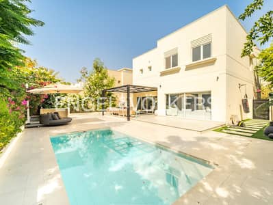 5 Bedroom Villa for Rent in The Meadows, Dubai - Available August | Fully Upgraded | Private Pool