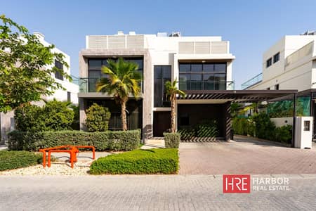 5 Bedroom Villa for Rent in DAMAC Hills, Dubai - Premium 5BR Villa | Pus Maids Room | Golf View 5 Bedroom Villa for Rent in DAMAC Hills, Dubai - Premium 5BR Villa | Pus Maids Room | Golf View