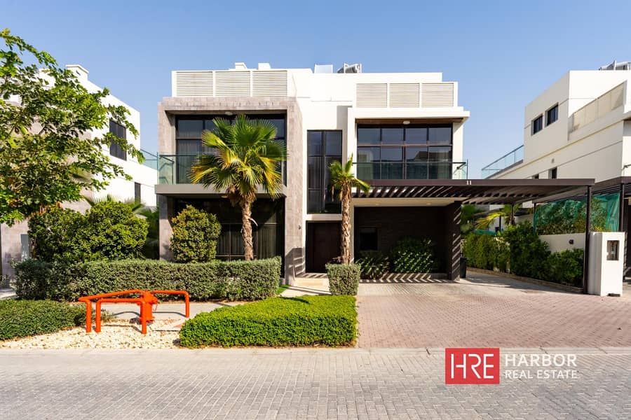 Premium 5BR Villa | Pus Maids Room | Golf View Premium 5BR Villa | Pus Maids Room | Golf View