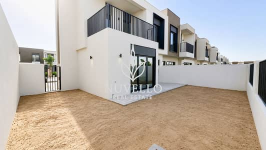 4 Camere Townhouse in Vendita a Dubai South, Dubai - Villetta a schiera a Dubai South，Emaar South，Expo Golf Villas，Expo Golf Villas 5 (Greenviews 2), 4 camere da letto, 3249999 AED - 15617821