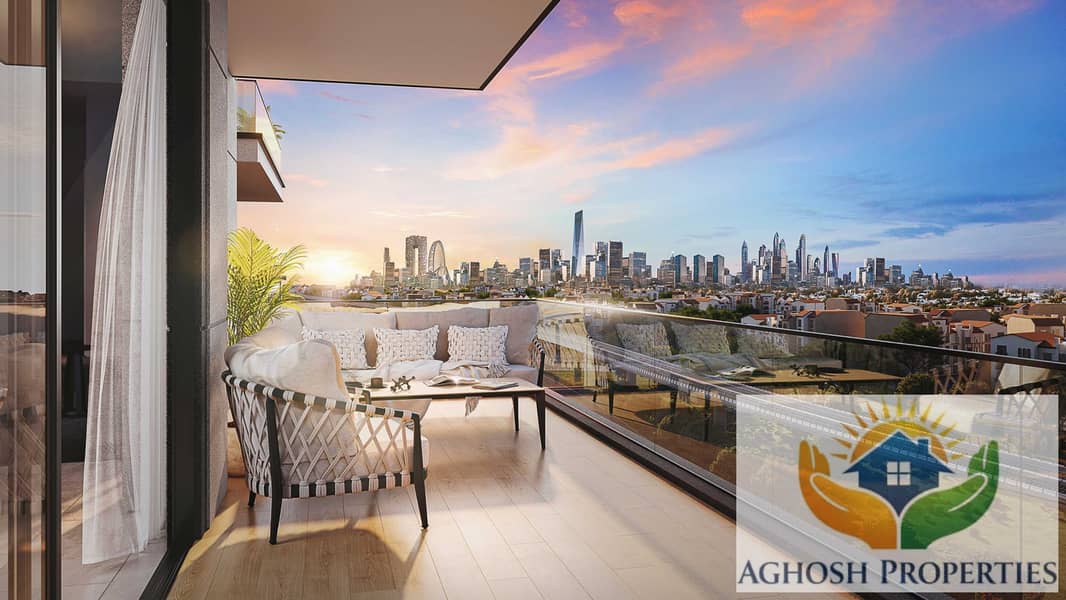 5 Avenue 7_Balcony. jpeg