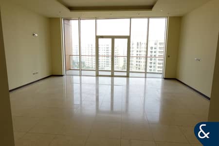 3 Bedroom Flat for Rent in Palm Jumeirah, Dubai - Unfurnished | Vacant | Beach Access | 3 Bed