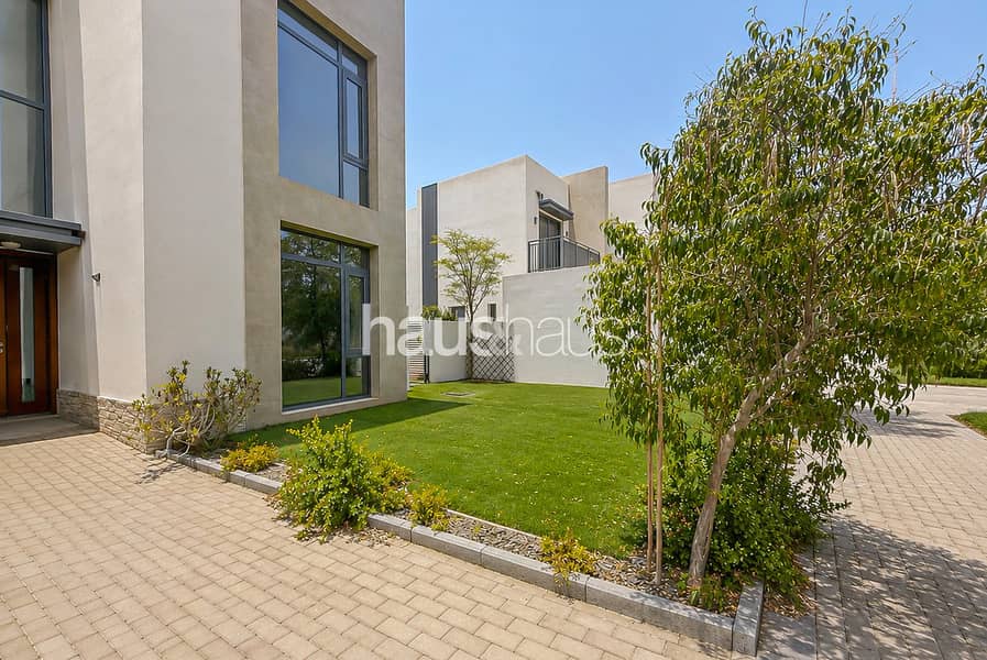 YOUR NEXT VILLA | 180K NEGOCIABLE | Full Golf View YOUR NEXT VILLA | 180K NEGOCIABLE | Full Golf View