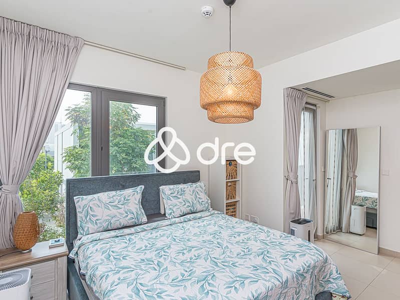 8 DRE04000. JPG