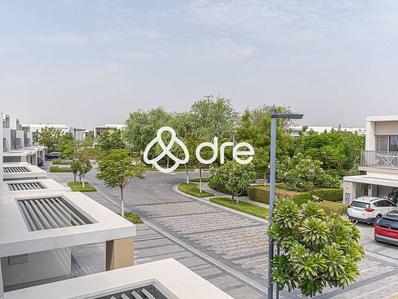 14 DRE03992-Edit. JPG