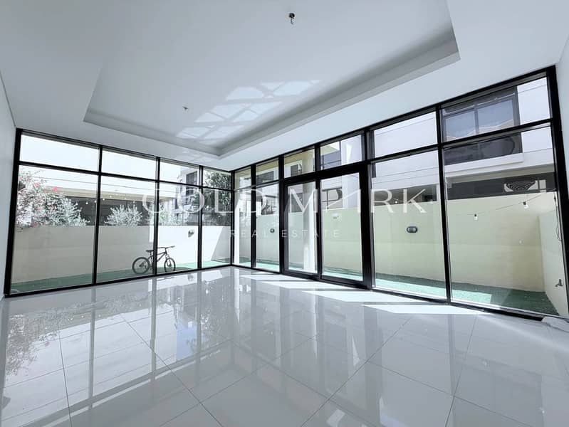 位于达马克山庄,公园别墅,洛克伍德别墅群 3 卧室的联排别墅 190000 AED - 15619314 位于达马克山庄,公园别墅,洛克伍德别墅群 3 卧室的联排别墅 190000 AED - 15619314