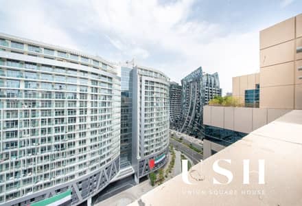 Penthouse for Rent in Business Bay, Dubai - original (1). jpg