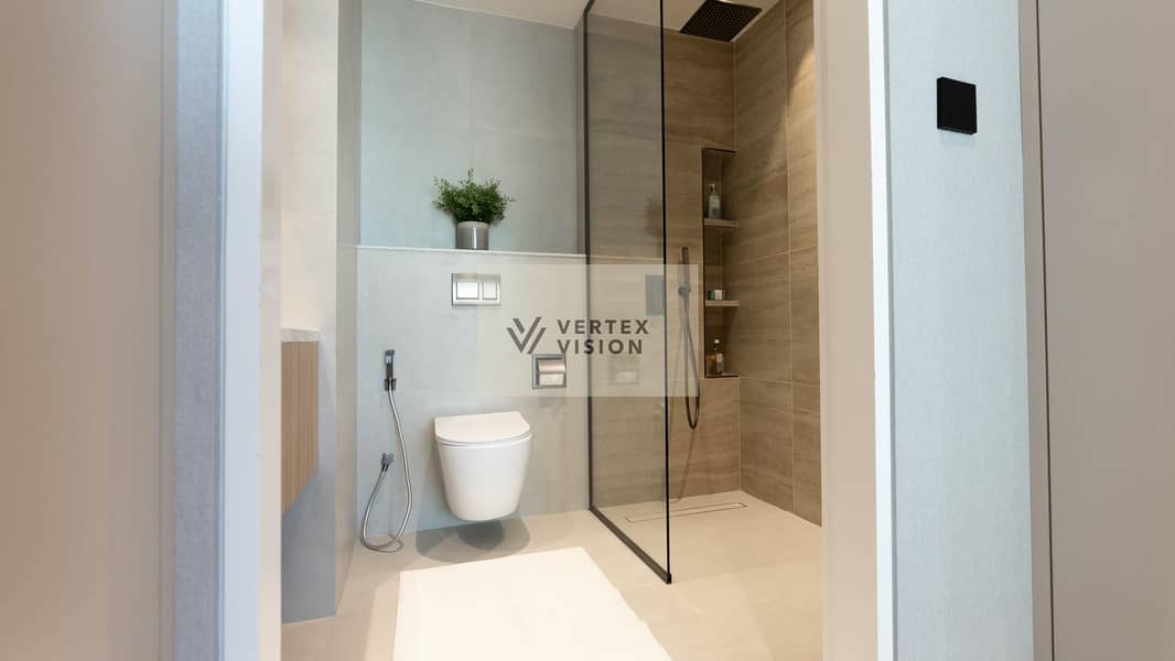 13 En-SuiteBathroom. jpg