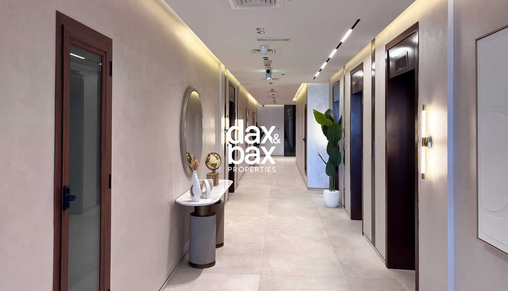 16 Lobby Reception 3. jpg