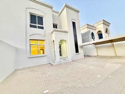 8 Camere Villa in Vendita a Hoshi, Sharjah - IMG_3508. jpg 8 Camere Villa in Vendita a Hoshi, Sharjah - IMG_3508. jpg