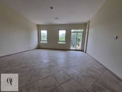 2 Camere Appartamento in Vendita a Motor City, Dubai - 20240819_103137. jpg