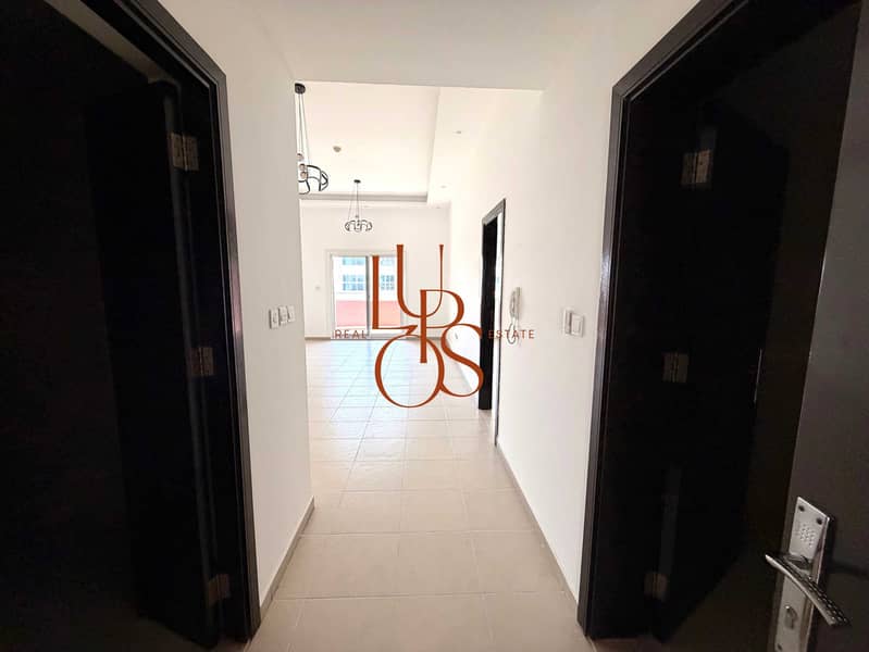 Bright 1BR | Modern Living | Prime DSO