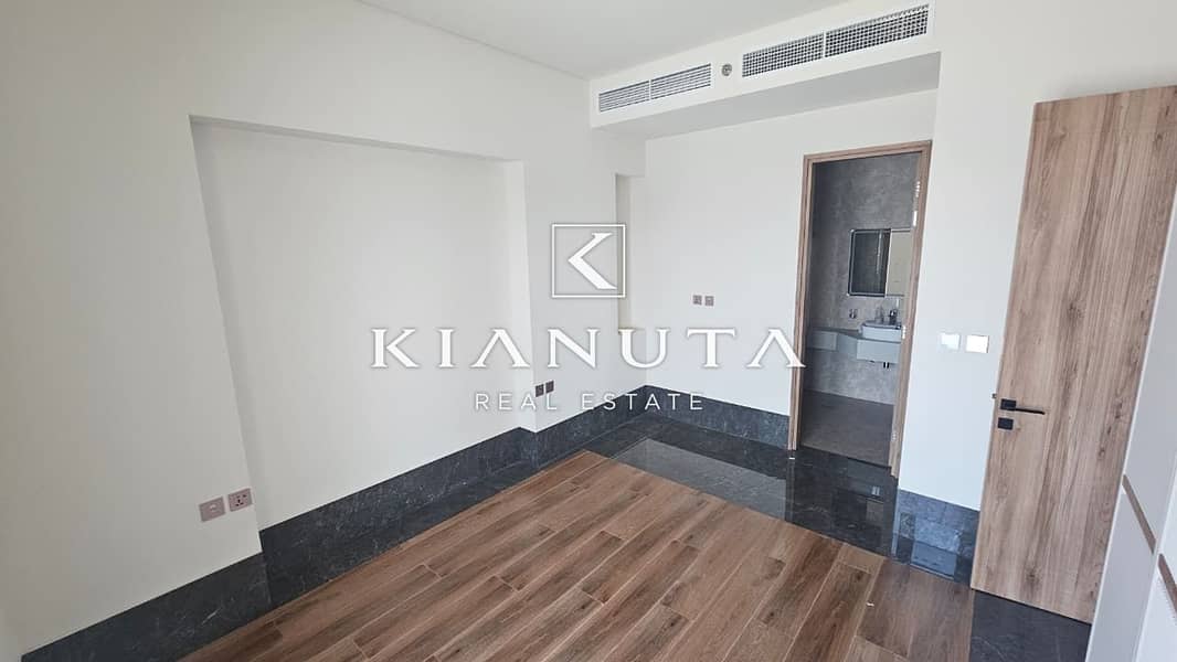 SPACIOUS | OPEN VIEW | READY TO MOVE | FAMILY - Image 16