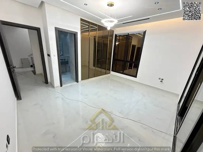 18 840475582-1066x800. webp
