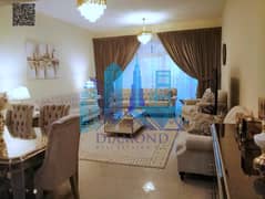 شقة فاخرة مكونة من غرفتي نوم وصالة + غرفة غسيل في أبراج هورايزون، الطابق الأوسط، مساحتها 1988 قدم مربع مع موقف سيارات.